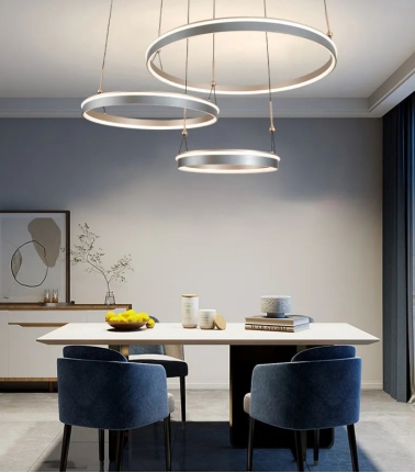 �Ŀ�ʿ�����������������Ӱ֮�g��Ԋ��