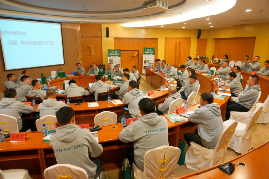 һ���������(li��n)�ˆ��ӕ���չʾ����ˇ�g(sh��)��������I(l��ng)�Ҿ��Ј��³���