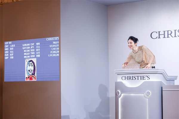 ���L��ʿ�Á�̫���ã������(d��ng)ʎ�����У�ˇ�g(sh��)�@ʾ��Խ������