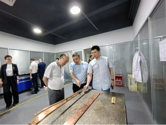 ���س���34�꣬���Ĵ�������~�ġ����V����I(y��)�����M(j��n)�돽�~��